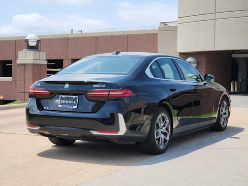 2024 BMW i5 eDrive40