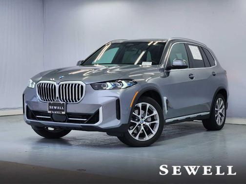 Gray Metallic 2026 BMW X5 sDrive40i
