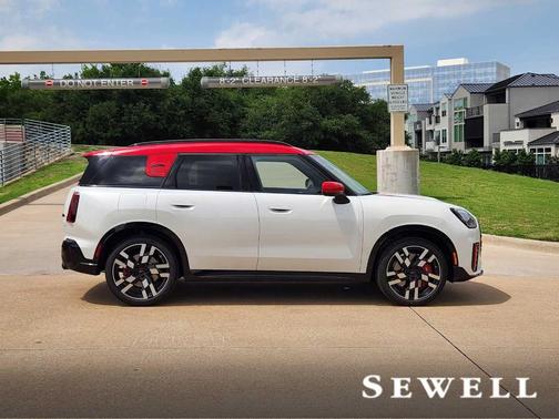 2025 MINI Countryman John Cooper Works