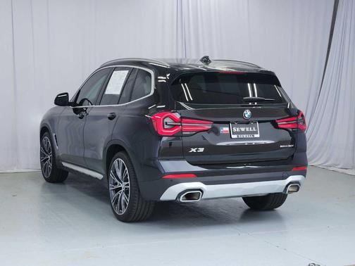 Black Sapphire Metallic 2024 BMW X3 sDrive30i