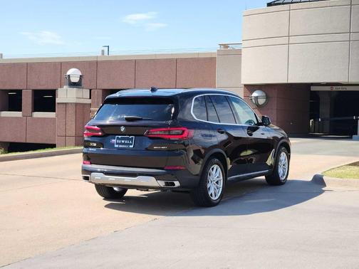 2023 BMW X5 sDrive40i