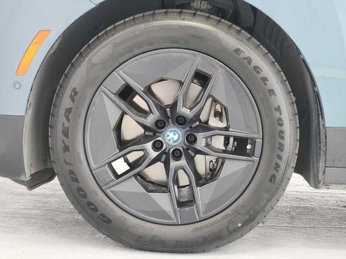 Blue Ridge Mountain Metallic 2023 BMW iX xDrive50