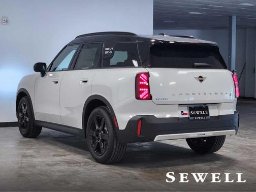 White 2027 MINI Countryman Cooper S