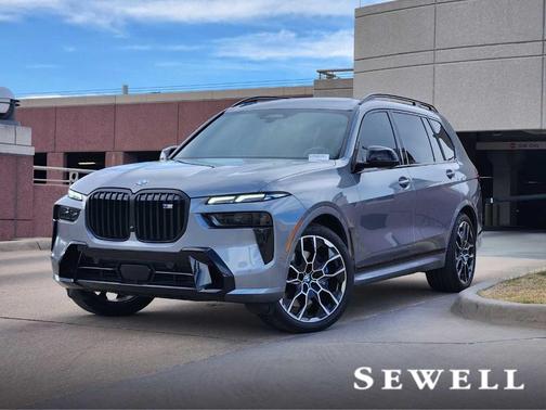 2025 BMW X7 M60i