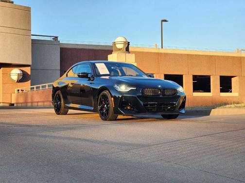 2025 BMW M240 i xDrive