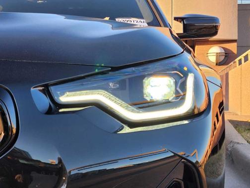 2025 BMW M240 i xDrive