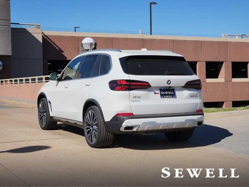 2026 BMW X5 sDrive40i