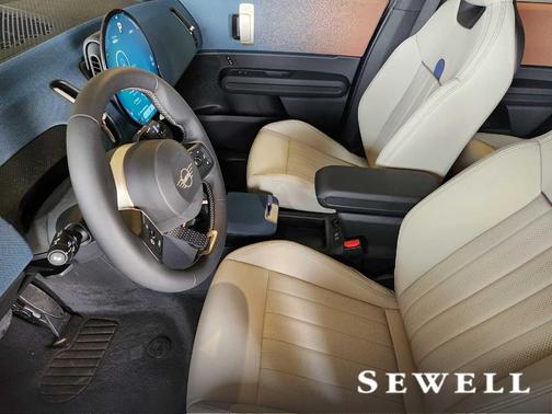 2025 MINI Countryman Base