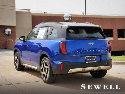 2025 MINI Countryman Base