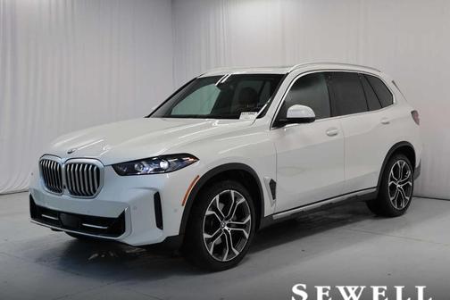 Mineral White Metallic 2026 BMW X5 xDrive40i