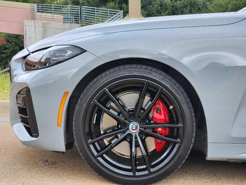 2023 BMW M440 i