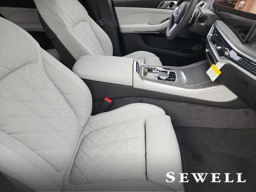 Gray Metallic 2026 BMW X5 sDrive40i