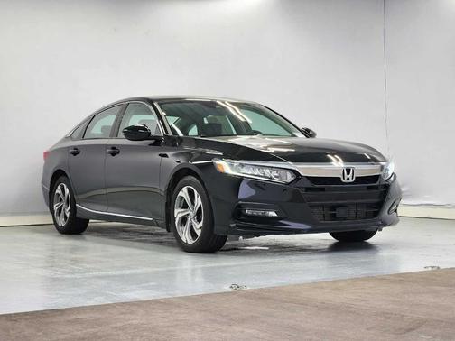 Crystal Black Pearl 2018 Honda Accord EX-L 2.0T