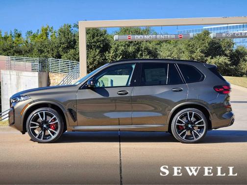 2026 BMW X5 M60i