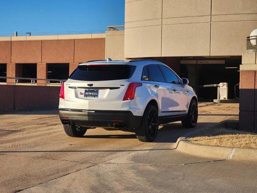 2018 Cadillac XT5 Premium Luxury