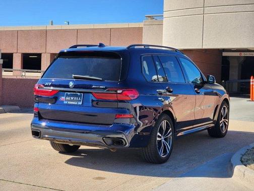 2022 BMW X7 xDrive40i