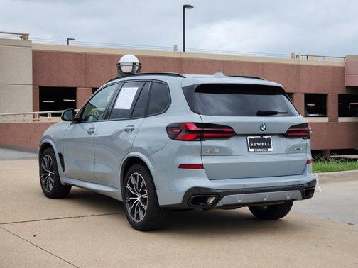 2025 BMW X5 xDrive40i
