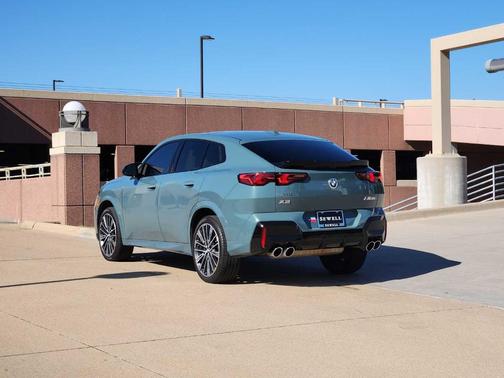 2024 BMW X2 M35i