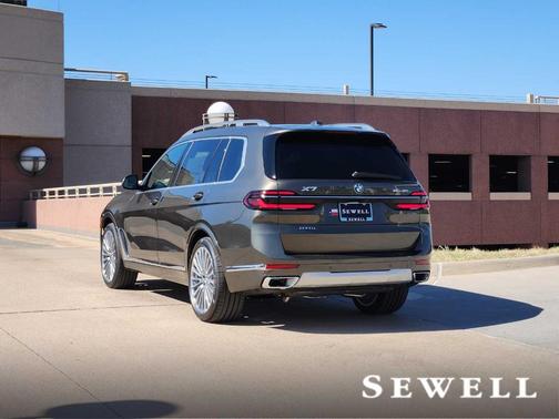 2026 BMW X7 xDrive40i