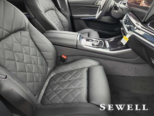 Gray Metallic 2026 BMW X5 xDrive40i