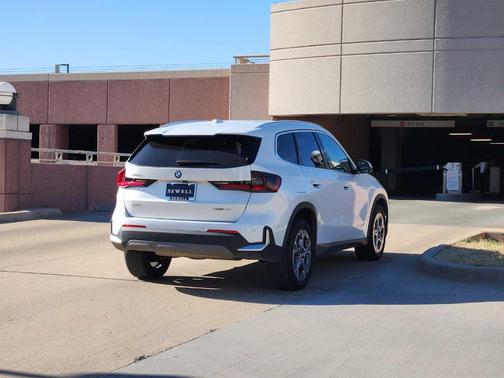 2023 BMW X1 xDrive28i