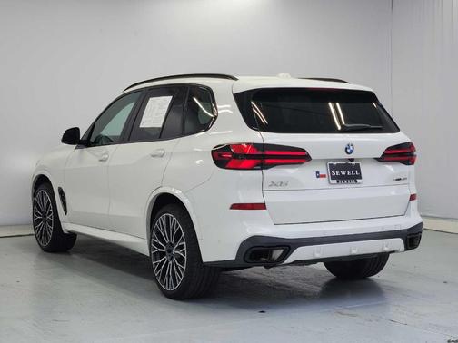 Alpine White 2026 BMW X5 xDrive40i