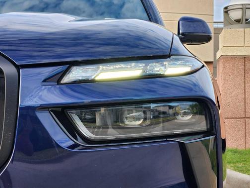 Tanzanite Blue II Metallic 2024 BMW X7 xDrive40i