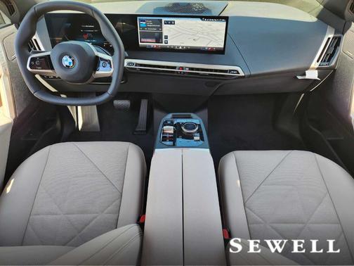 2026 BMW iX xDrive60