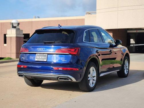 2023 Audi Q5 45 S line quattro Premium