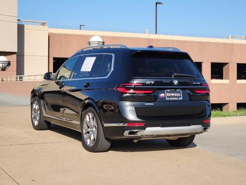 2024 BMW X7 xDrive40i