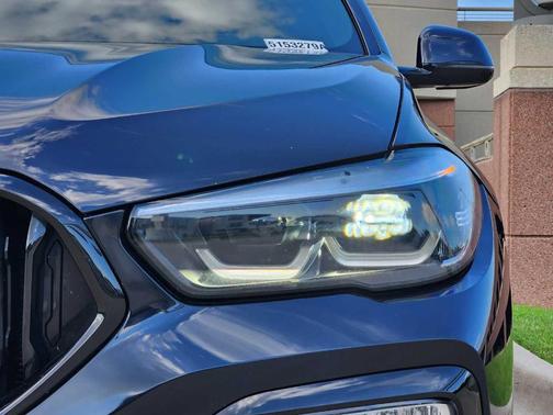 2021 BMW X6 sDrive40i