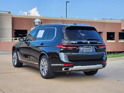 2024 BMW X7 xDrive40i