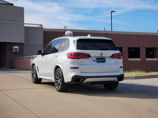 2023 BMW X5 xDrive40i