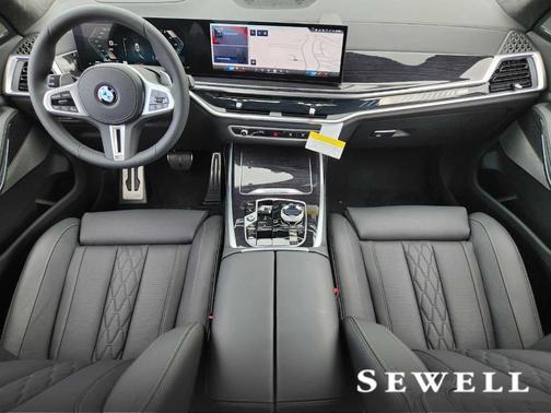2026 BMW X7 M60i