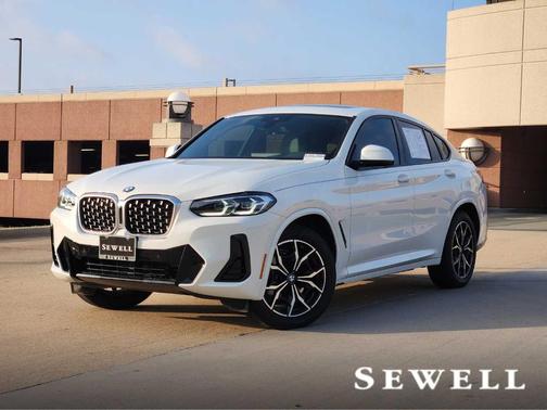 2023 BMW X4 xDrive30i