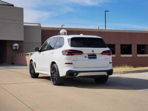 2026 BMW X5 sDrive40i