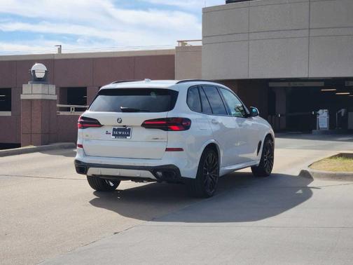2026 BMW X5 sDrive40i