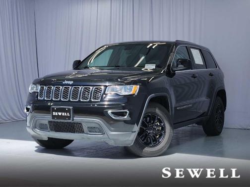 2019 Jeep Grand Cherokee Laredo