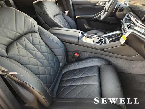 2026 BMW X6 xDrive40i