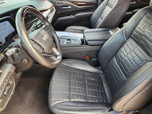 2024 Cadillac Escalade Sport Platinum