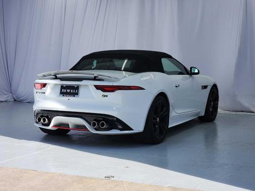 2021 Jaguar F-TYPE R