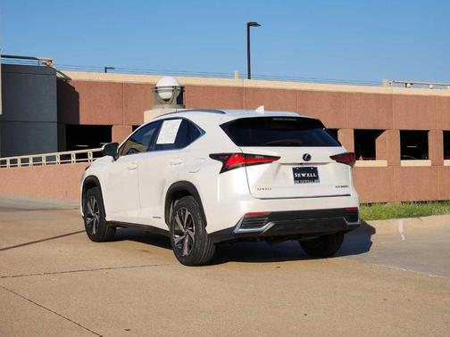 2019 Lexus NX 300h Base