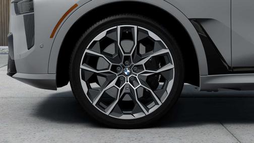 2026 BMW X7 M60i
