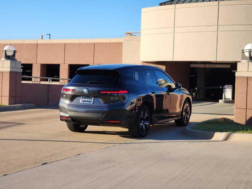 2024 BMW iX xDrive50