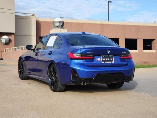 Portimao Blue Metallic 2023 BMW 330 i