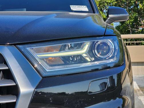 2019 Audi Q7 55 Premium