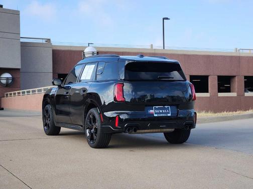 2025 MINI Countryman John Cooper Works