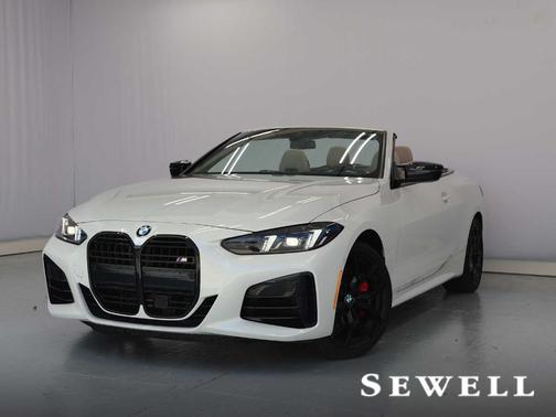Mineral White Metallic 2025 BMW M440 i xDrive