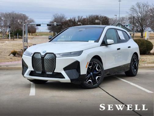 2025 BMW iX xDrive50