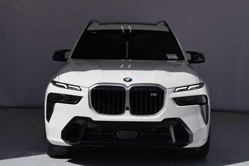 Alpine White 2025 BMW X7 M60i